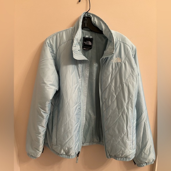 North Face Women’s size Large aqua zip up jacket - Picture 1 of 3